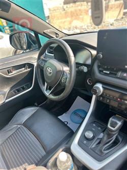 تويوتا راف 4